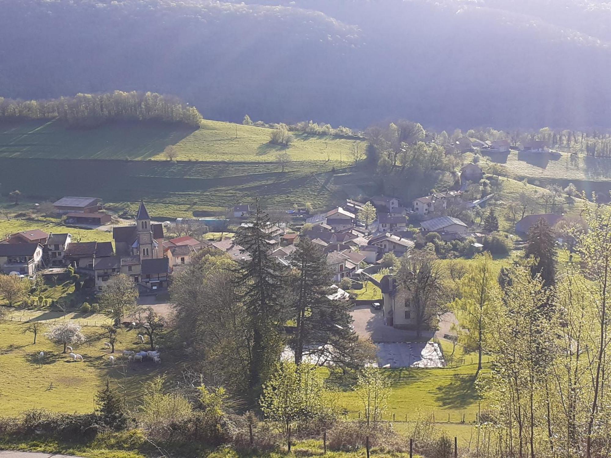 فيلا O Joli Bugey Saint-Rambert-en-Bugey المظهر الخارجي الصورة